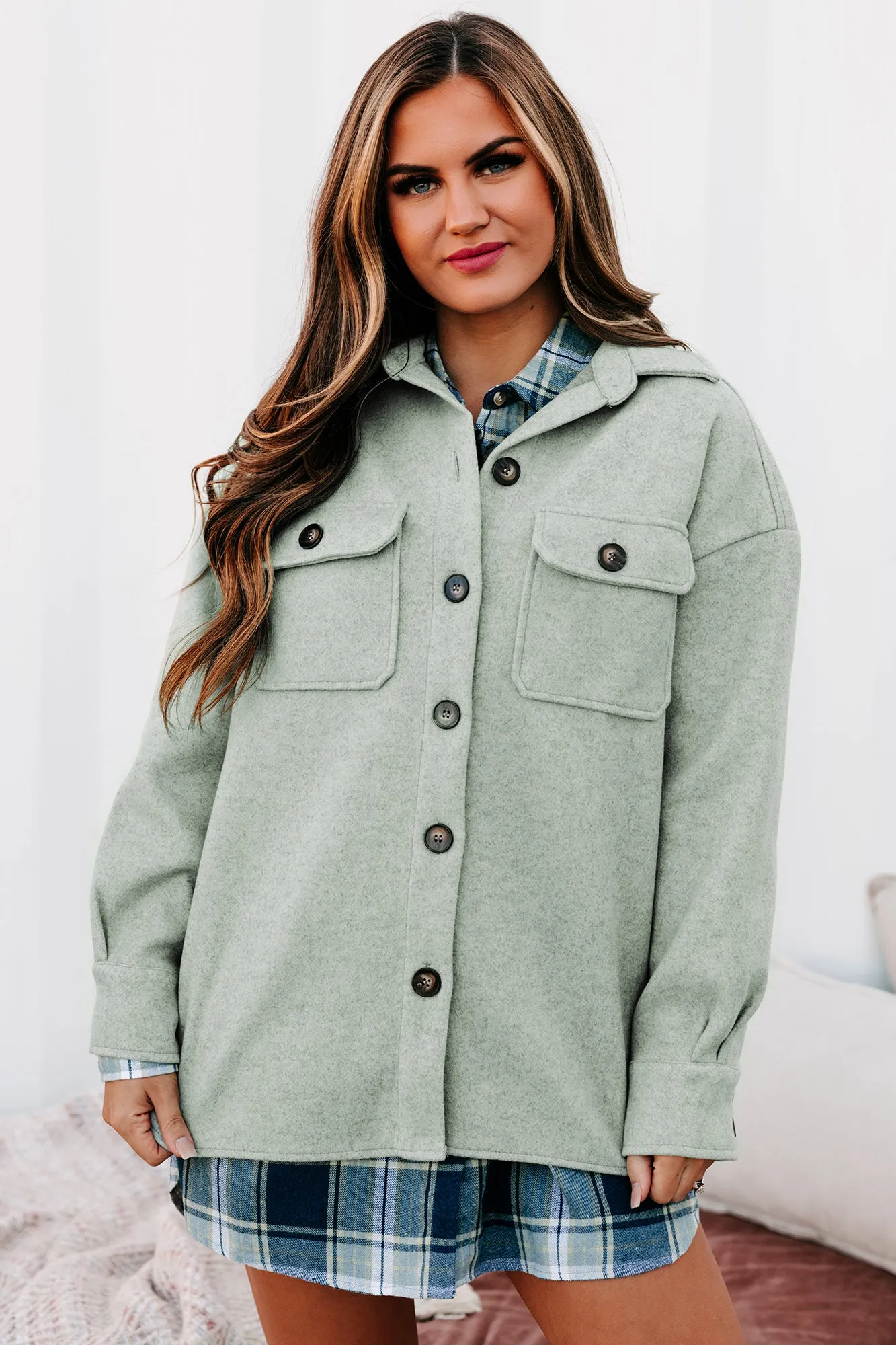 Fall Classic Felt Woven Button Down Shacket (Light Sage)