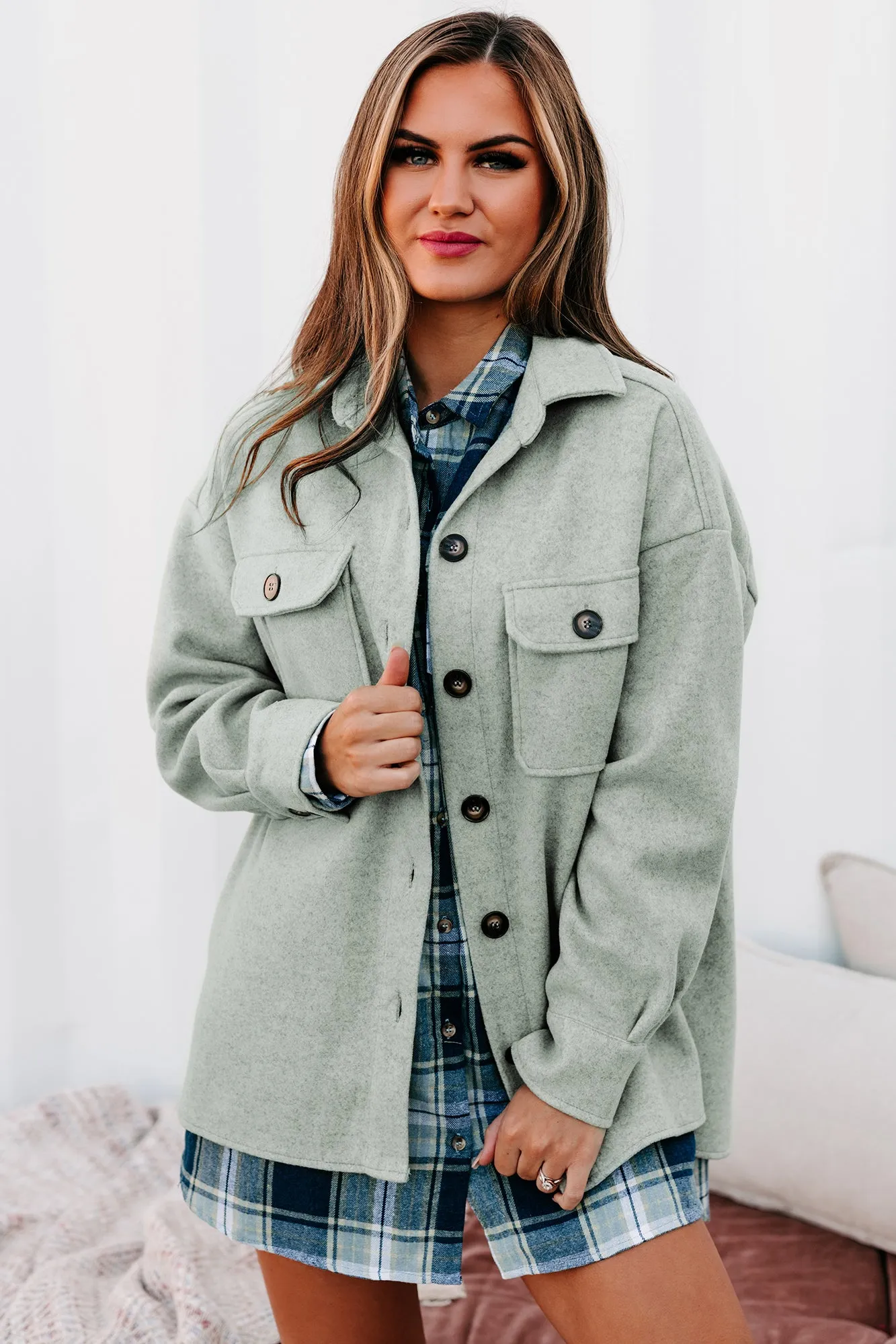 Fall Classic Felt Woven Button Down Shacket (Light Sage)