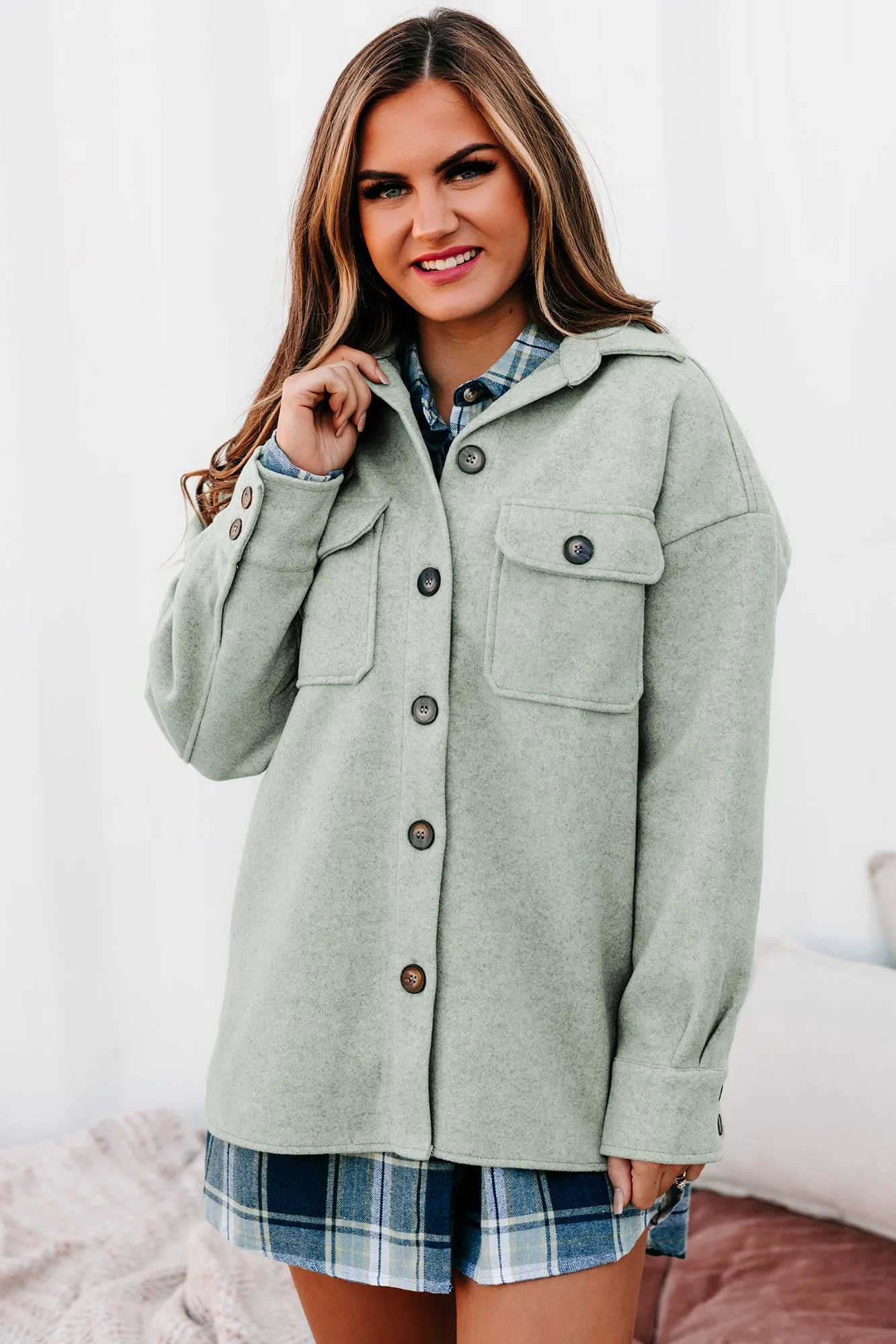 Fall Classic Felt Woven Button Down Shacket (Light Sage)