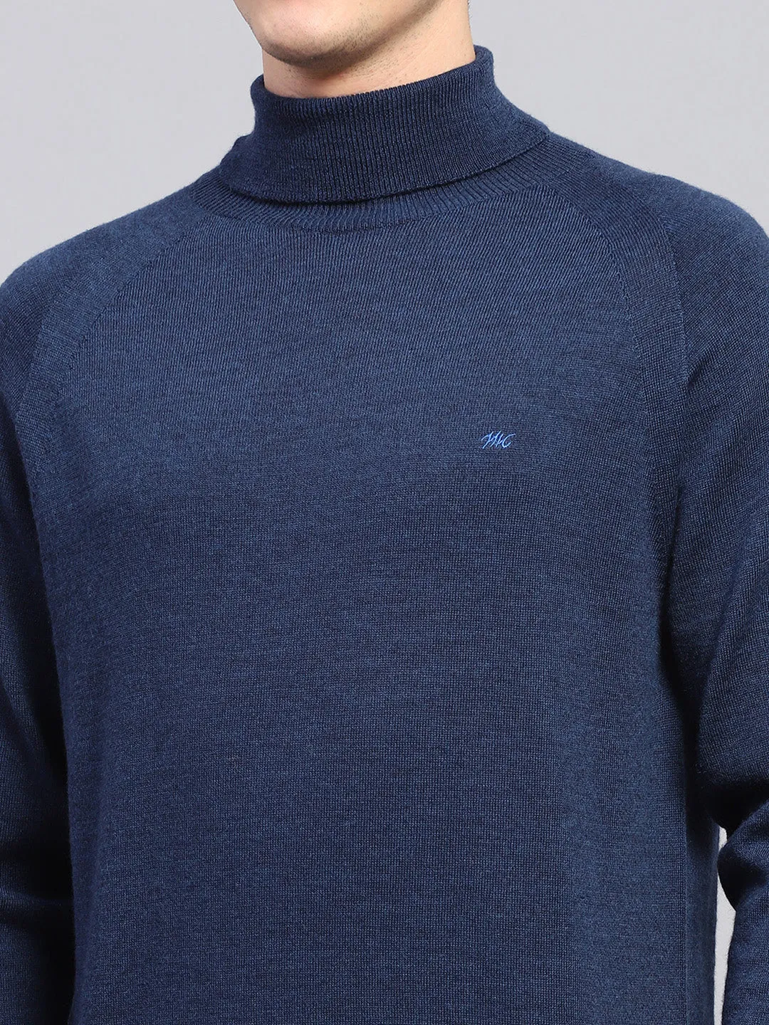 Men Navy Blue Solid Turtle Neck Full Sleeve Pullover