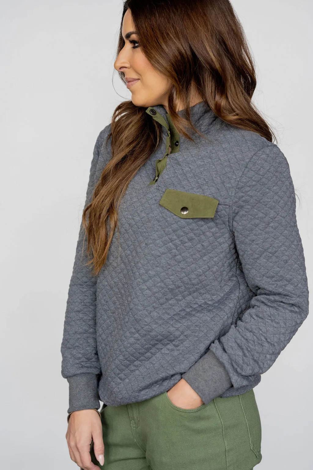 Quilted Single Pocket Pullover