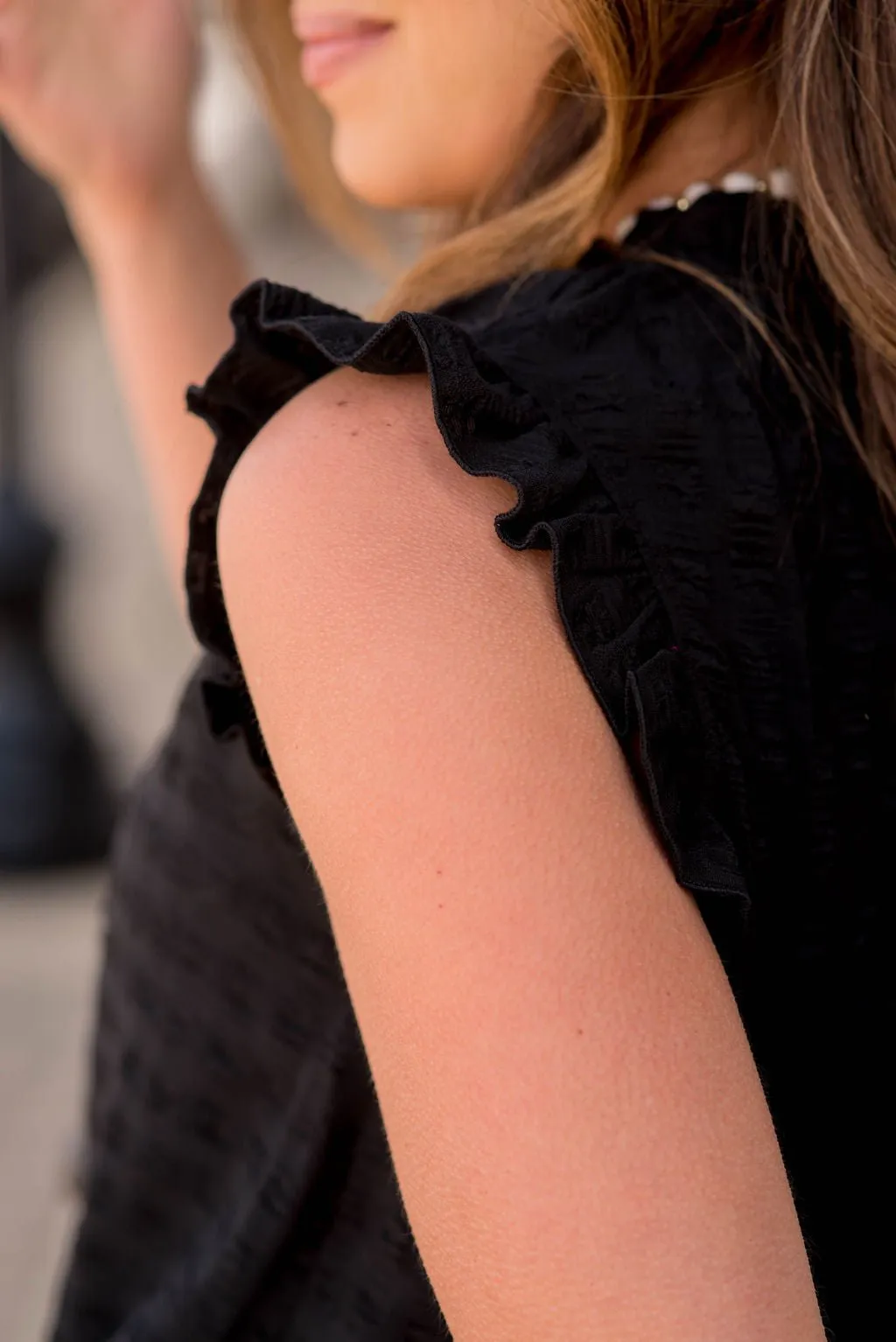 Subtle Textured Flutter Trim Tank