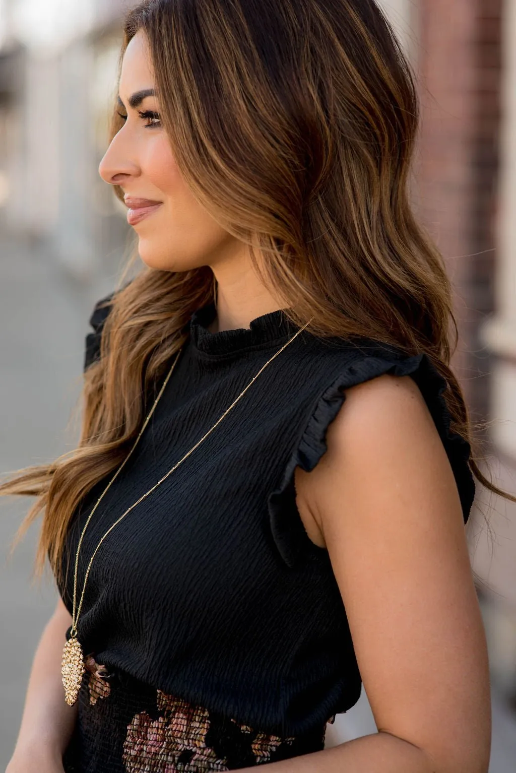 Wavy Textured Ruffle Trim Tank